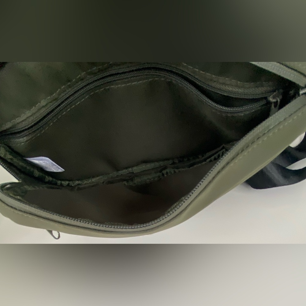 Obe’ Crossbody Waist-Belt Bag, Waistband Belt Bag Fanny-Pack, Hunter Green - Picture 5 of 7